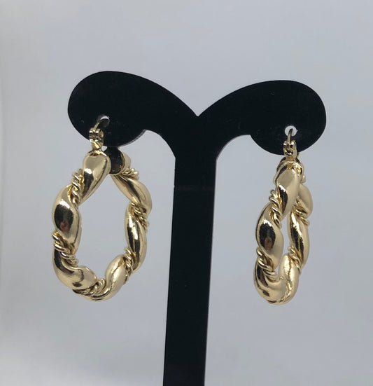 Aretes