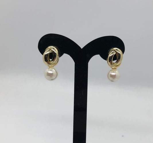 Aretes